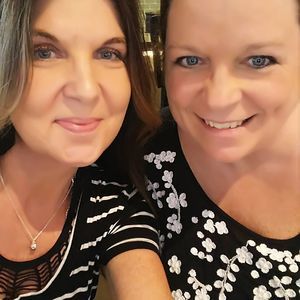 Meet your Posher, Traci